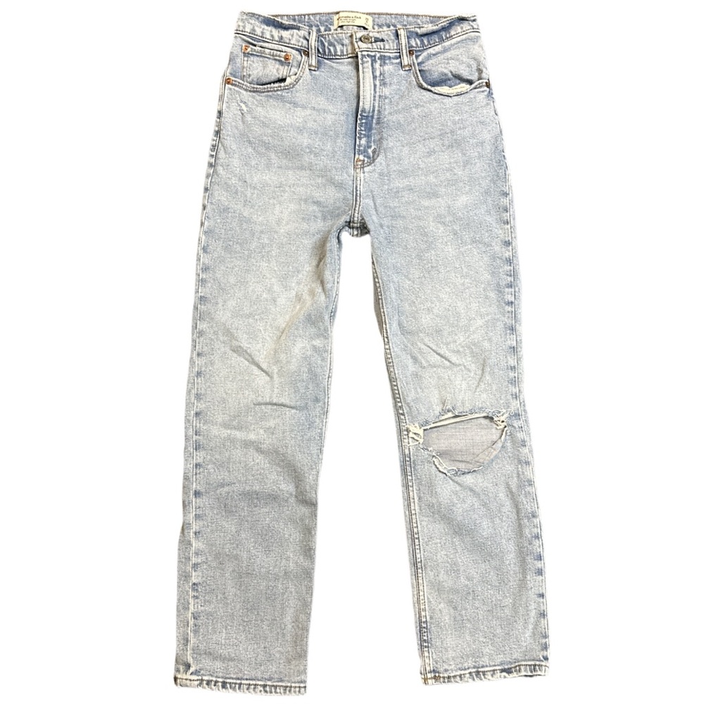 ABERCROMBIE & FITCH women's light ankle straight ultra high rise jeans, 28".